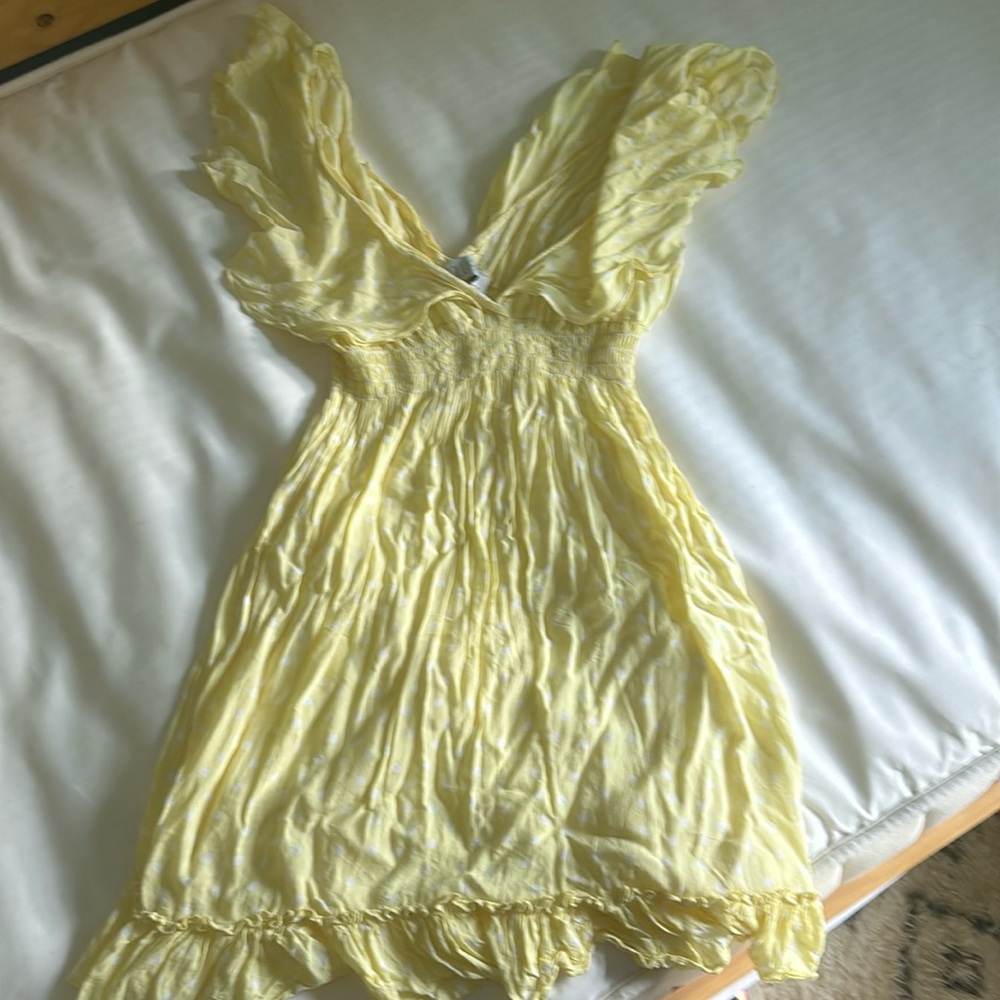 Liquorish from asos yellow and white polka dot ruffle dress barely worn